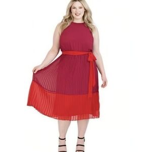NWT 26W Plus Size Halter Style Pleat Skirt Dress